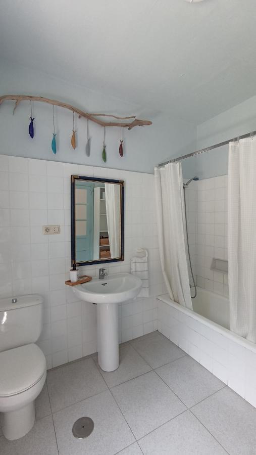 Casa Dolfín - Tu hogar en la costa del paraíso Hostal Navès Exterior foto