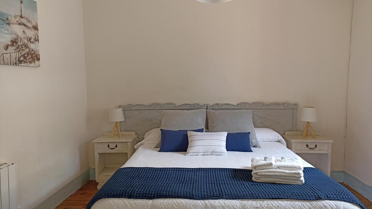Casa Dolfín - Tu hogar en la costa del paraíso Hostal Navès Exterior foto